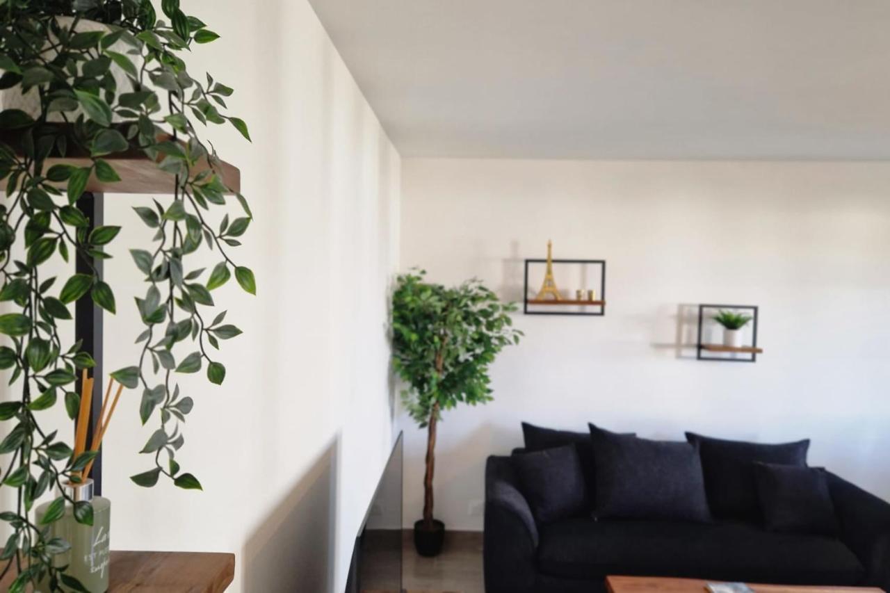 Appartement Chic Gold - 5Min Disneyland เซร์ริส ภายนอก รูปภาพ